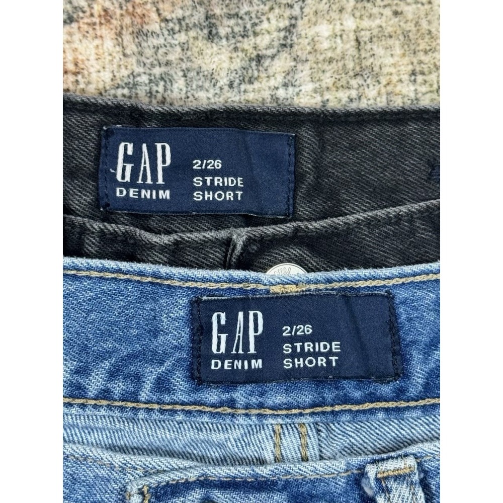 GAP Denim And Black Stride Short Womens Size 2/26 Distressed Cutoff Lot B8 - Picture 3 of 6